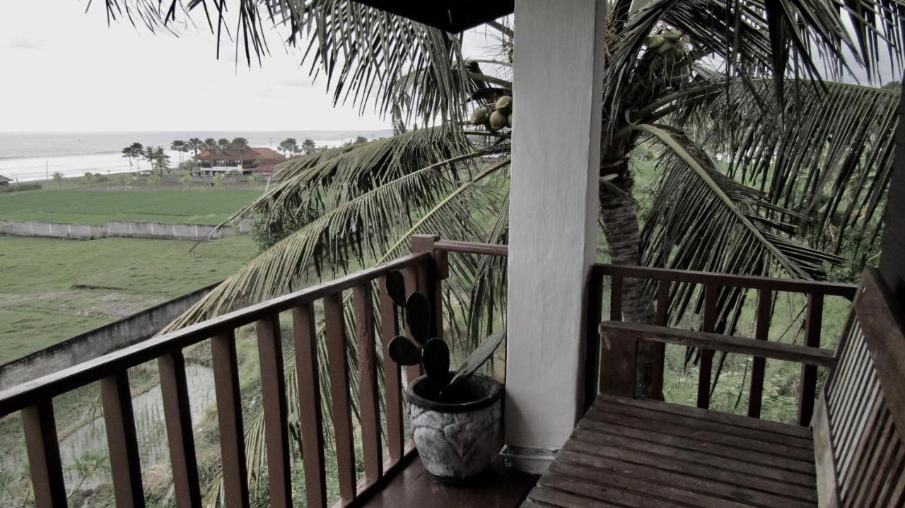Dikaloha Surfschool And Stay Airsatang Buitenkant foto