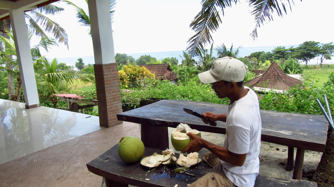 Dikaloha Surfschool And Stay Airsatang Buitenkant foto