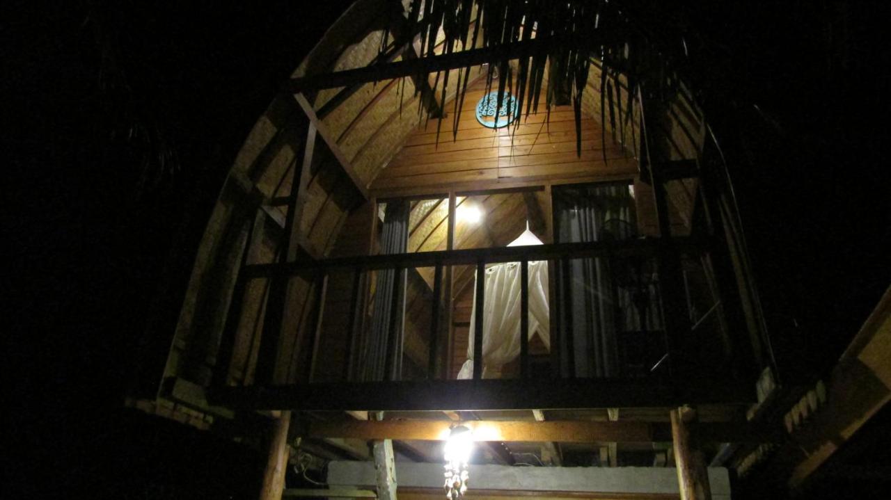 Dikaloha Surfschool And Stay Airsatang Buitenkant foto