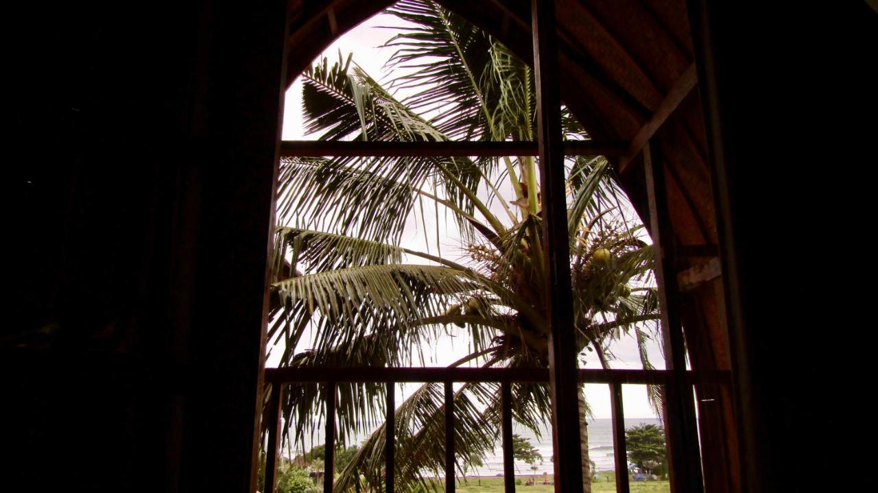 Dikaloha Surfschool And Stay Airsatang Buitenkant foto