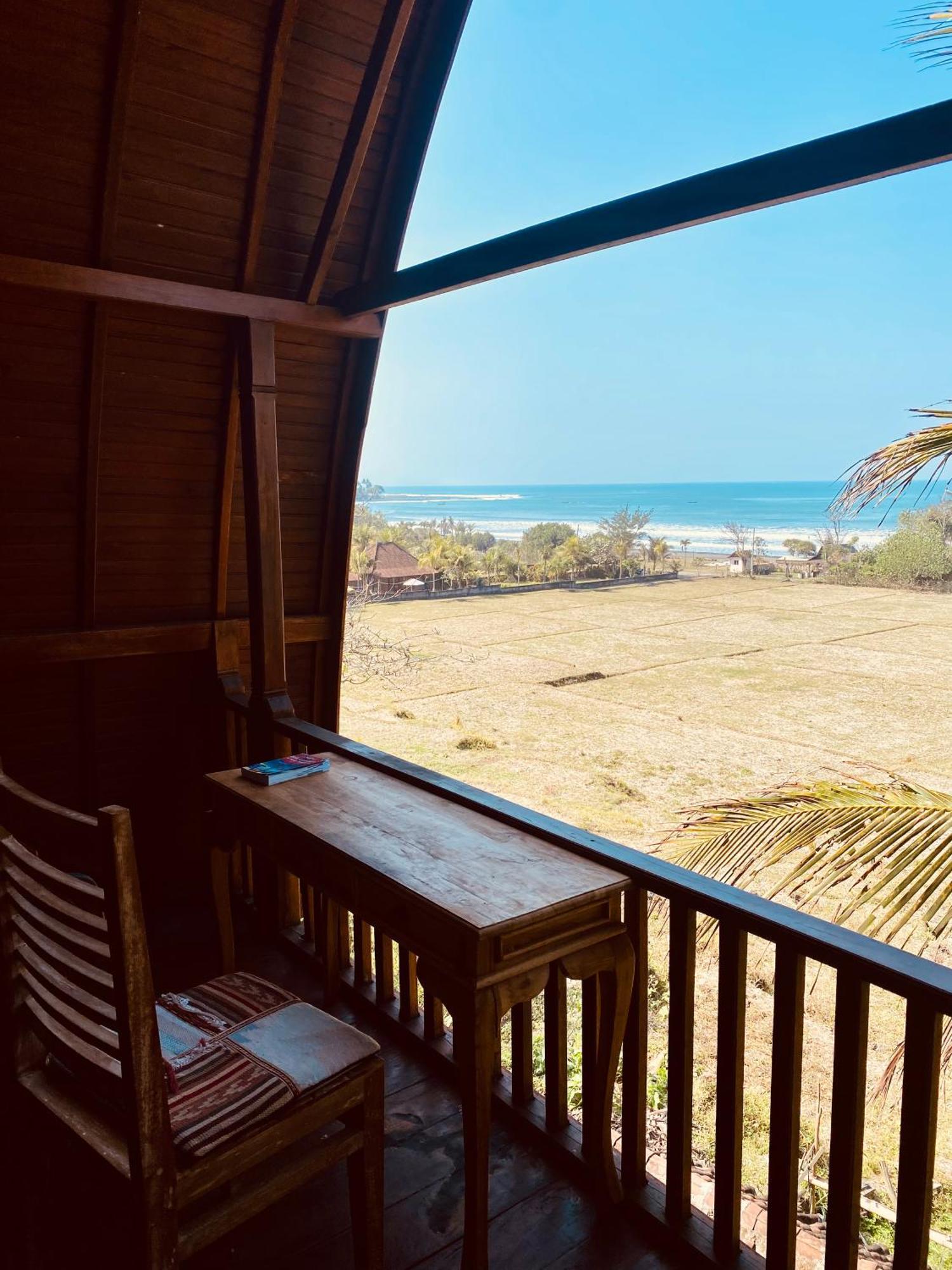 Dikaloha Surfschool And Stay Airsatang Buitenkant foto