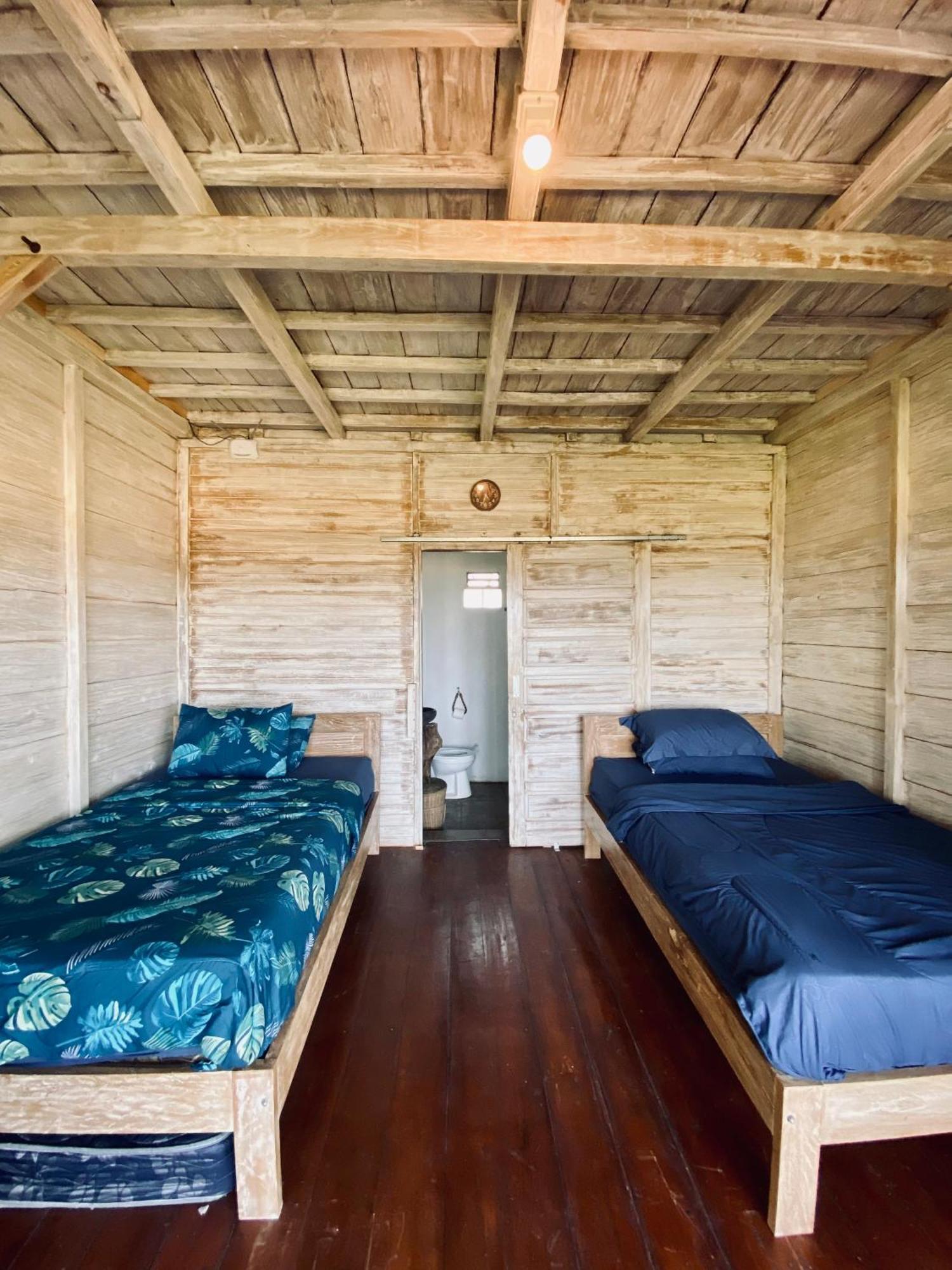 Dikaloha Surfschool And Stay Airsatang Buitenkant foto