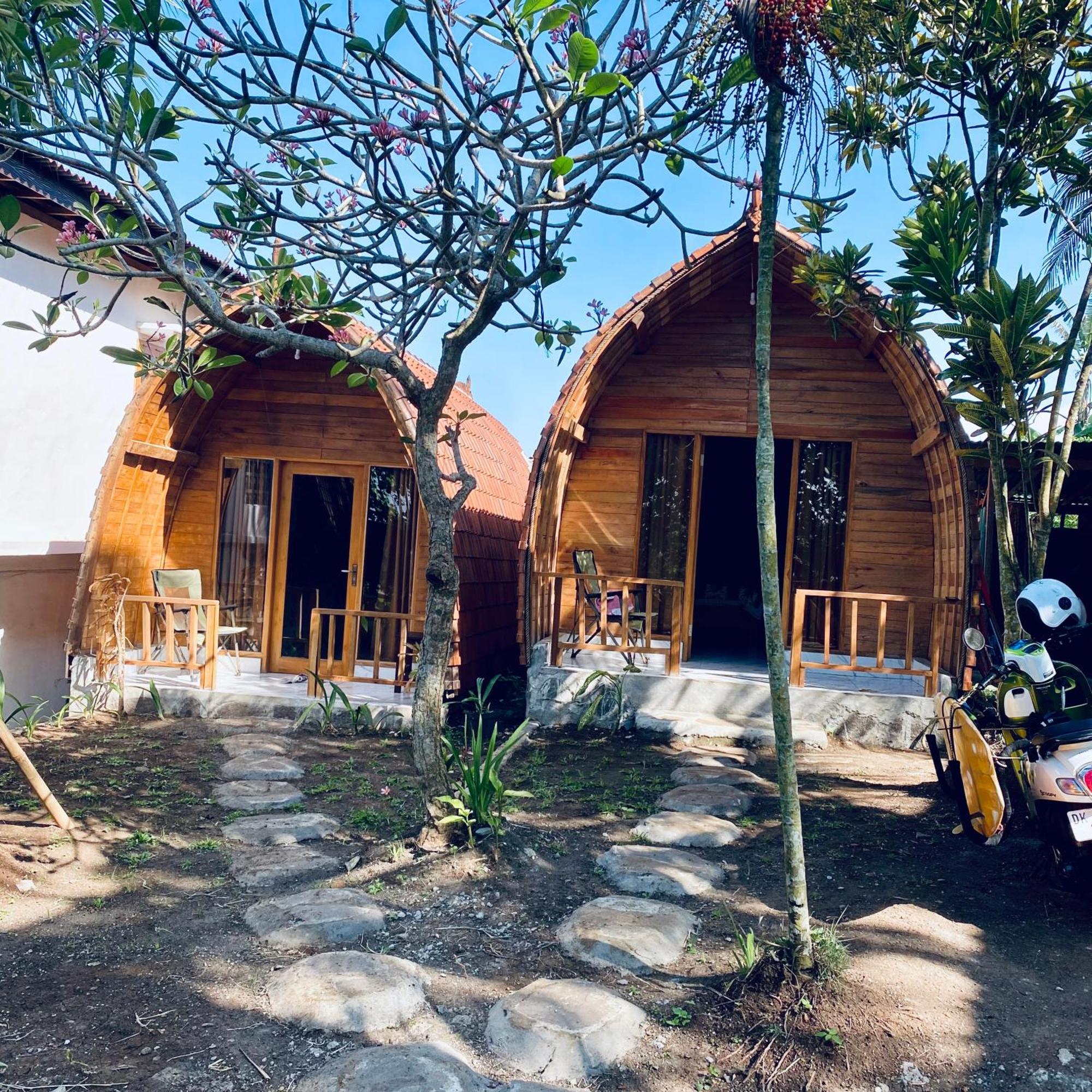 Dikaloha Surfschool And Stay Airsatang Buitenkant foto